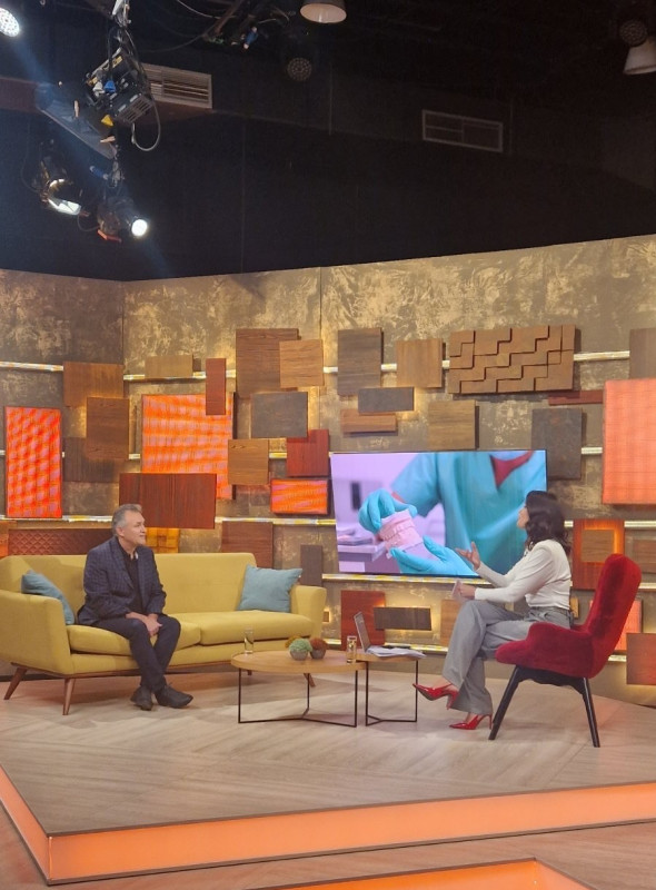 slika iz studia B92 tokom emisije sa dr Vidovićem